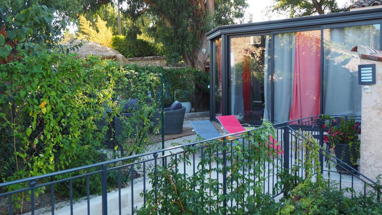 Le Clos des Eucalyptus Le Plan-de-la-Tour Exterior foto